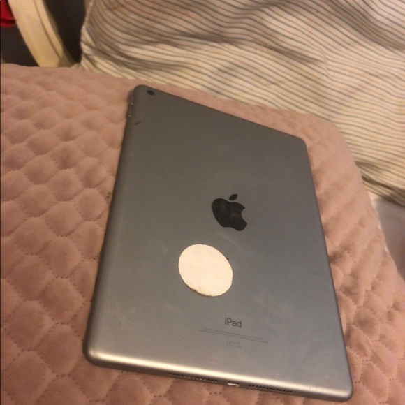 Apple - Picture 2 of 2